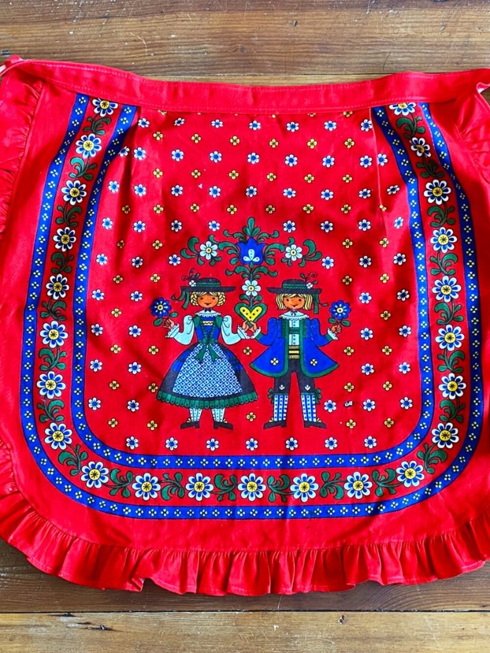 Vtg Kolf Austria Red Traditional Costume Folk Art Ruffled Half Apron Beer Pub